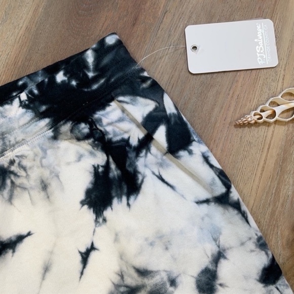 🌴🔆PJ SALVAGE- TIE DYE BLACK SWEATPANTS 🔆🌴 - Picture 8 of 8